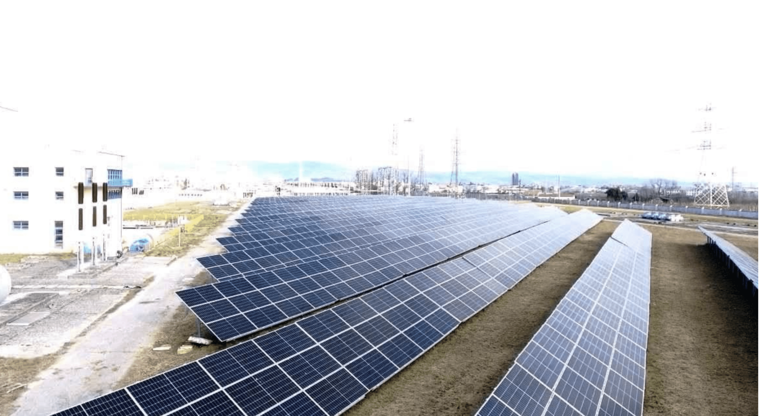 impianto fotovoltaico industriale a terra