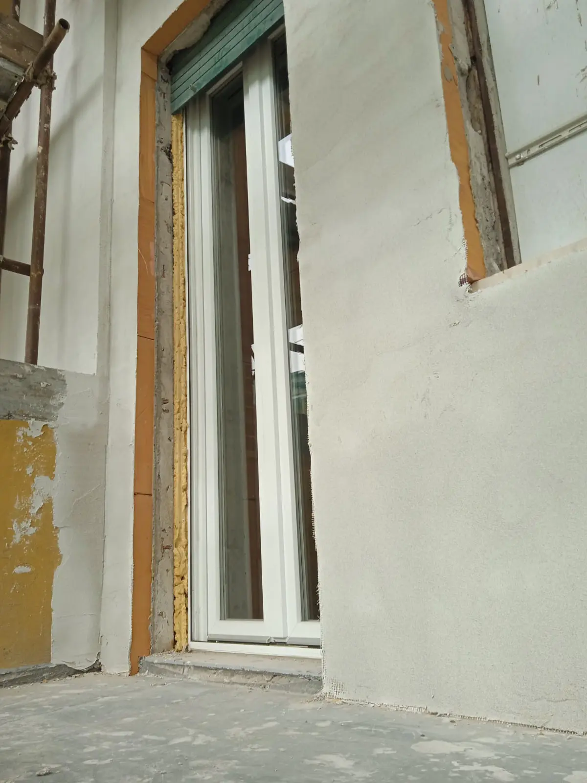 Nuovi serramenti installati nel Condominio Sarfatti a Milano